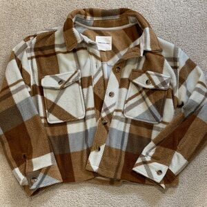 Thread & Supply Tan and Cream cropped flannel
